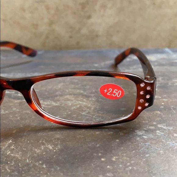 Tortoise Frames W/ Pink Crystal Bling Readers 2.50 - Picture 7 of 11